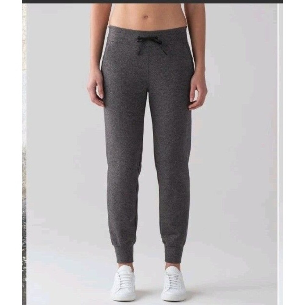 LULULEMON Women’s On Track Jogger Heathered Gray Size 8 Sweatpants